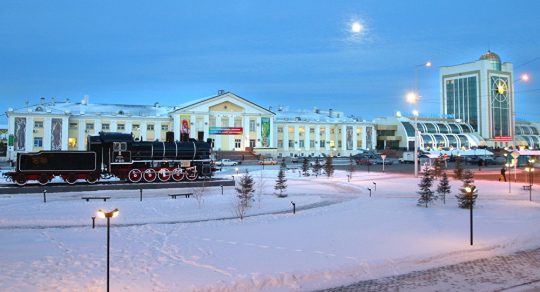 Ж/Д вокзал Астана-1 - старое и новое здания